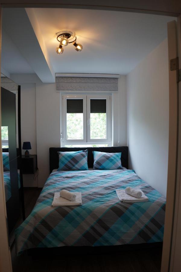 Royal Apartmani Kladovo Esterno foto